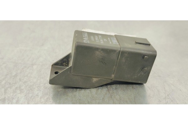 Recambio de caja precalentamiento para ford c-max 1.6 tdci referencia OEM IAM 9666671780  