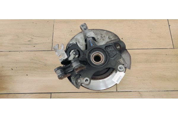 Recambio de mangueta delantera derecha para peugeot 308 1.5 hdi 130 fap referencia OEM IAM   