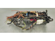 Recambio de caja reles / fusibles para mercedes-benz clase b (w246) 1.8 cdi referencia OEM IAM A2465400040  