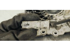 Recambio de bomba aceite para peugeot 308 1.5 hdi 130 fap referencia OEM IAM 9823740280  