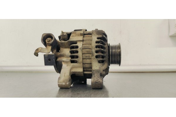 Recambio de alternador para peugeot 206 berlina xr referencia OEM IAM 9638275980  