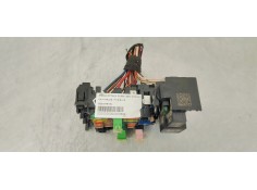 Recambio de caja reles / fusibles para skoda octavia combi (5e5) ambition referencia OEM IAM 5Q0937615C  