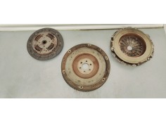 Recambio de kit embrague para peugeot 3008 1.5hdi 130 fap referencia OEM IAM 123052510  