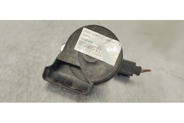Recambio de claxon para skoda octavia lim. (5e3) like referencia OEM IAM 5Q0951223B  