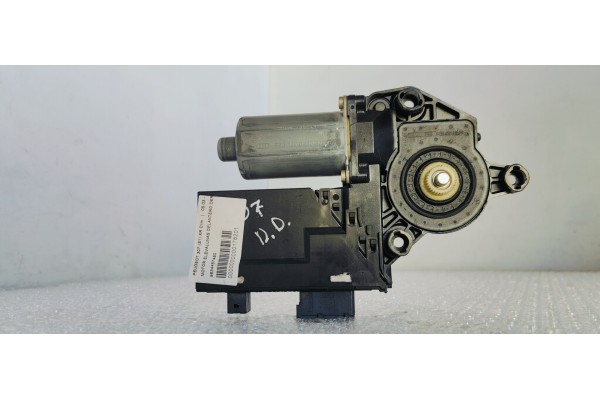 Recambio de motor elevalunas delantero derecho para peugeot 307 (s1) xr clim referencia OEM IAM 9634457480  