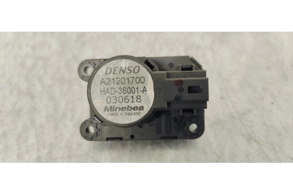 Recambio de motor apertura trampillas climatizador para citroen berlingo 1.5 hdi referencia OEM IAM A21201700  