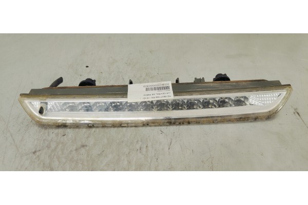 Recambio de luz central de freno para peugeot 508 sw 1.6 hdi referencia OEM IAM 9688016380  