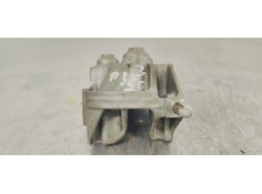 Recambio de soporte bomba inyeccion para peugeot 3008 1.5hdi 130 fap referencia OEM IAM 9824088780  