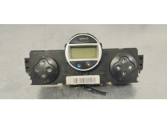 Recambio de mando climatizador para renault scenic ii emotion referencia OEM IAM 8200501465  