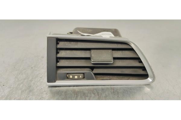 Recambio de rejilla aireadora para peugeot 508 sw 1.6 hdi referencia OEM IAM 9686457377  