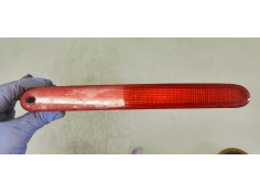 Recambio de luz central de freno para citroen berlingo 1.5 hdi referencia OEM IAM 9682830180  