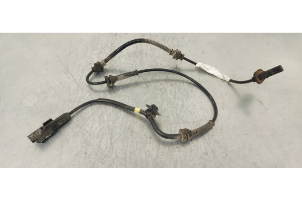 Recambio de sensor abs para peugeot 308 1.5 hdi 130 fap referencia OEM IAM 9674852280  
