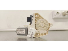 Recambio de motor elevalunas delantero derecho para audi a6 berlina (4f2) 3.0 tdi referencia OEM IAM 4F0959802B  