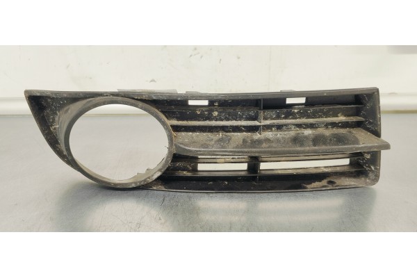 Recambio de rejilla paragolpes derecha para volkswagen touran (1t1) touran i monovolumen fase 2 referencia OEM IAM 1T0853666A  