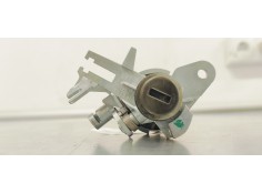 Recambio de bombin porton trasero para audi a6 berlina (4f2) 3.0 tdi referencia OEM IAM 8E0827573C  
