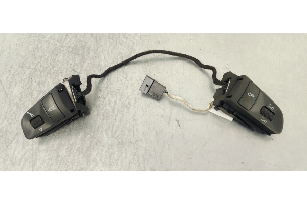 Recambio de mando volante para audi a6 berlina (4f2) 3.0 tdi referencia OEM IAM 4F0951527  