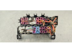 Recambio de caja reles / fusibles para audi a6 berlina (4f2) 3.0 tdi referencia OEM IAM 4F0937503  