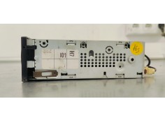 Recambio de sistema audio / radio cd para audi a6 berlina (4f2) 3.0 tdi referencia OEM IAM 4F0035729D  