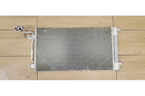 Recambio de condensador / radiador aire acondicionado para seat ibiza (6j5) 1.0 i referencia OEM IAM 6C0816411  