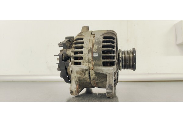 Recambio de alternador para renault scenic ii referencia OEM IAM 0124425074  