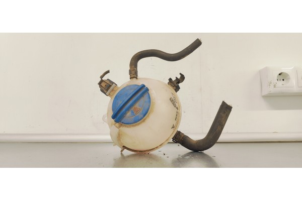 Recambio de deposito expansion para seat ibiza (6j5) 1.0 i referencia OEM IAM 6Q0121407B  