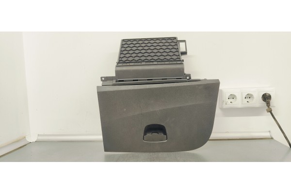 Recambio de guantera para seat ibiza (6j5) 1.0 i referencia OEM IAM 6P1857103  
