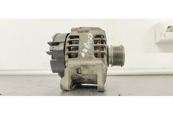 Recambio de alternador para renault kangoo (f/kc0) 1.5 dci diesel referencia OEM IAM 8200537415  