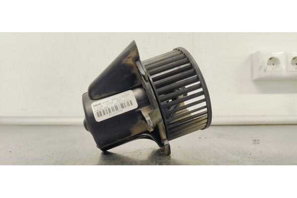 Recambio de ventilador calefaccion para peugeot 307 (s1) xs referencia OEM IAM PF2A2  