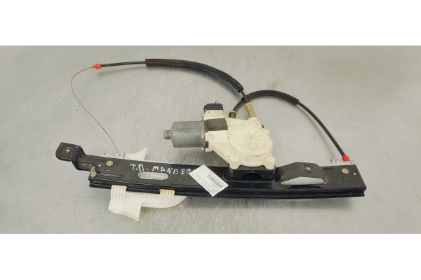 Recambio de elevalunas trasero derecho para ford mondeo ber. (ca2) 1.8 tdci 125 referencia OEM IAM 0130822287  