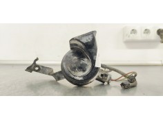 Recambio de claxon para volkswagen passat berlina (3b3) 1.9tdi 130 4x4 referencia OEM IAM 3B0951223A  