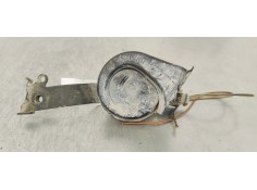 Recambio de claxon para volkswagen passat berlina (3b3) 1.9tdi 130 4x4 referencia OEM IAM 3B0951221A  