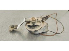 Recambio de claxon para volkswagen passat berlina (3b3) 1.9tdi 130 4x4 referencia OEM IAM 3B0951221A  