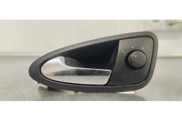 Recambio de maneta interior delantera izquierda para seat ibiza (6j5) 1.0 i referencia OEM IAM 6J1837113K  