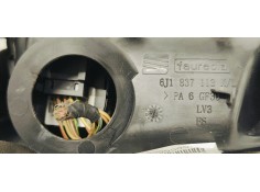Recambio de maneta interior delantera izquierda para seat ibiza (6j5) 1.0 i referencia OEM IAM 6J1837113K  