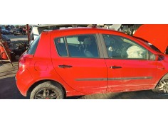 Recambio de puerta trasera derecha para renault clio iii 1.2 referencia OEM IAM   