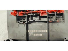 Recambio de caja reles / fusibles para volkswagen golf v berlina (1k1) highline 4motion referencia OEM IAM 3C0937049AH  