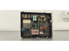 Recambio de caja reles / fusibles para volkswagen golf v berlina (1k1) highline 4motion referencia OEM IAM 1K0937125A  