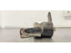 Recambio de soporte motor derecho para ford fiesta (cb1) ambiente referencia OEM IAM 8V516F012AJ  