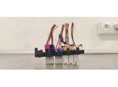 Recambio de caja reles / fusibles para volkswagen golf vi variant (aj5) 2.0 tdi referencia OEM IAM 1K0937503A  