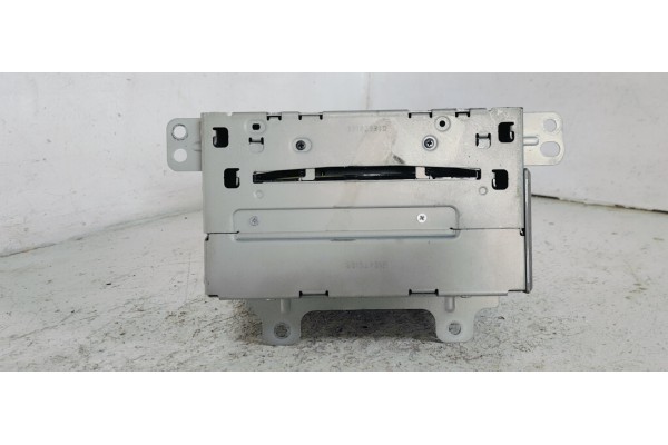 Recambio de sistema audio / radio cd para chevrolet cruze 1.6 i 113 referencia OEM IAM 13310166  