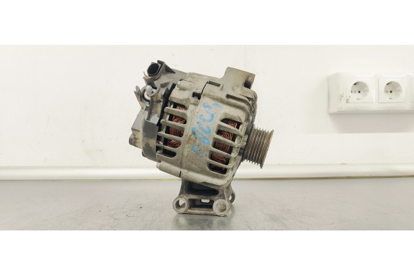 Recambio de alternador para ford focus lim. 1.6 referencia OEM IAM AV6N10300HA  