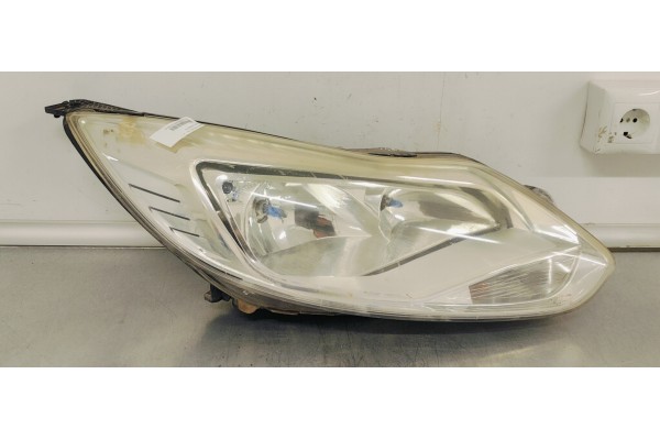 Recambio de faro derecho para ford focus lim. 1.6 referencia OEM IAM   