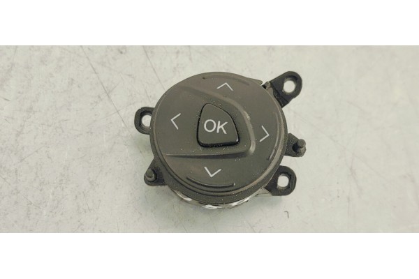 Recambio de mando volante para ford focus lim. 1.6 referencia OEM IAM AM5T14K147AA  