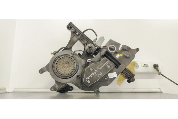 Recambio de elevalunas delantero izquierdo para citroen berlingo 1.5 hdi referencia OEM IAM 9817212180  