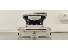 SISTEMA AUDIO / RADIO CD 