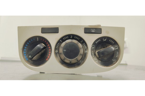 Recambio de mando climatizador para opel corsa d 1.2i 80 referencia OEM IAM 16774010  