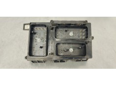 Recambio de caja reles / fusibles para opel astra h berlina enjoy referencia OEM IAM 13250232  