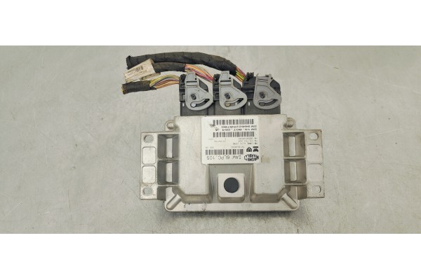 Recambio de centralita motor uce para peugeot 207 referencia OEM IAM 9662258780  