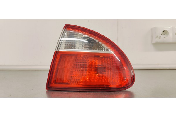 Recambio de piloto trasero derecho para seat leon (1m1) signo referencia OEM IAM 1M6945096A  
