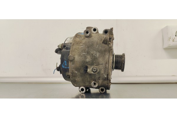 Recambio de alternador para mercedes-benz clase c (w203) berlina 220 cdi (203.006) referencia OEM IAM A0001502550  